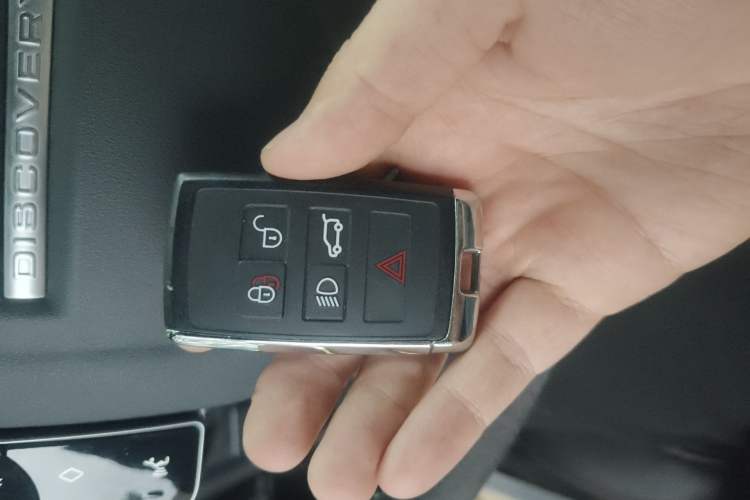 Used Land Rover Discovery Sport 2020 249 PS R-Dynamic Performance Edition
