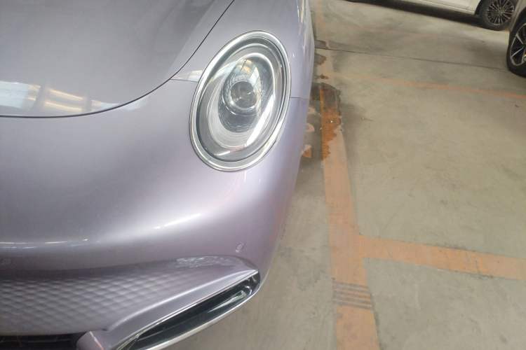 Used ORA Lightning Cat 2022 555 km Luxury Edition Left Front Headlight