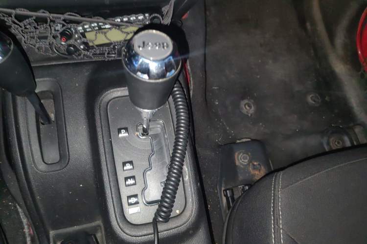 Used Jeep Wrangler 2014 3.0L Sahara Four-Door Edition