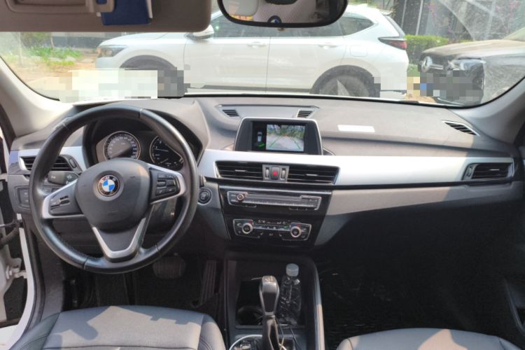 Used BMW X1 2019 sDrive20Li Leading Model Center Console