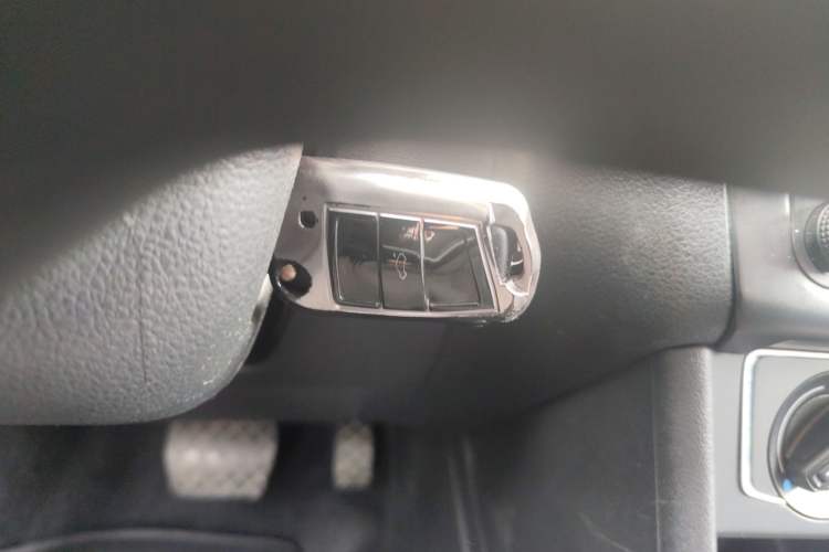 Used Volkswagen Polo 2014 1.4L Automatic Comfort Edition Vehicle Key