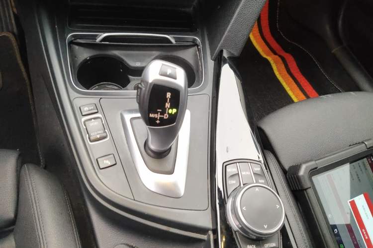 Used BMW 3 Series 2019 320Li Fashion Model
