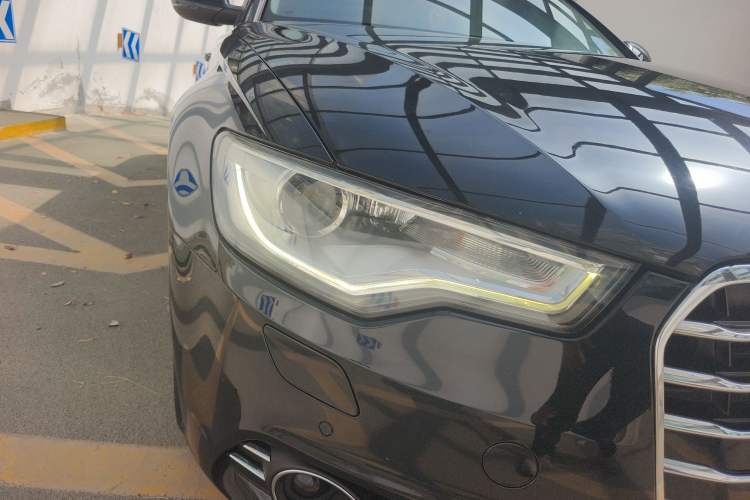 Used Audi A6L 2012 35 FSI quattro Luxury Model Right Front Headlight