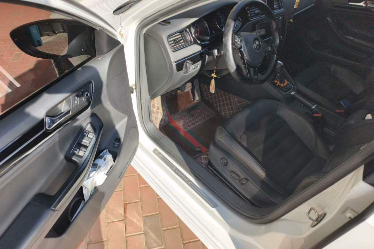 Used Volkswagen Sagitar 2018 280TSI DSG Luxury Model
