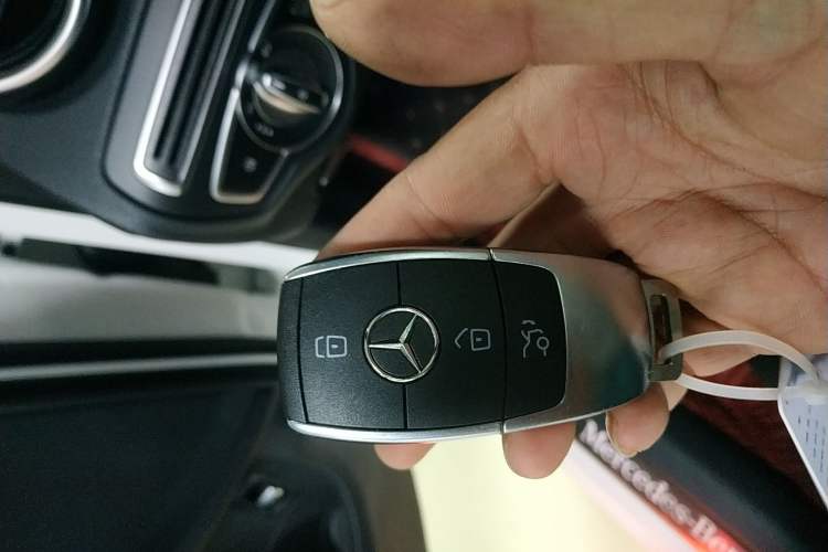 Used Mercedes-Benz C-Class 2021 C 260 Star Edition Interior 1