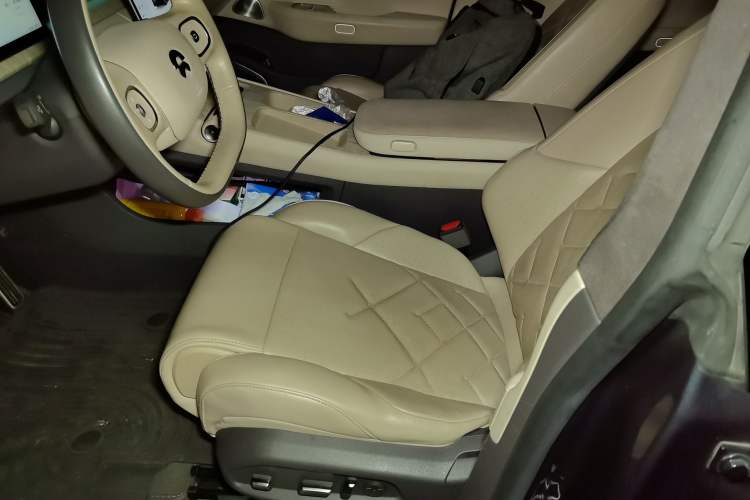 Used Nio ET7 2022 100kWh First Edition Left Front Seat