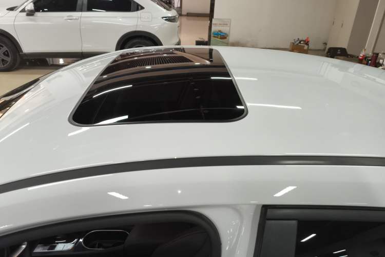 Used Hyundai Elantra 2022 1.5L CVT LUX Prestige Edition Roof