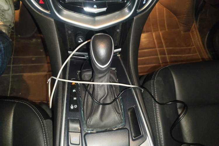 Used Cadillac SRX 2015 3.0L Comfort Version