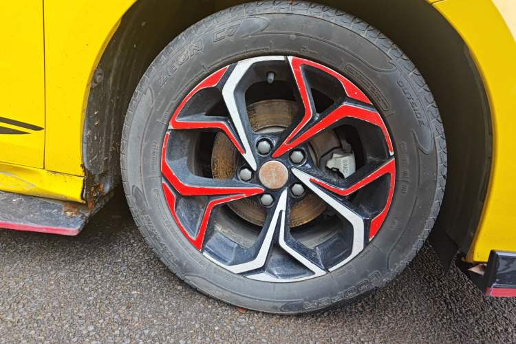 Used MG 5 2021 180 DVVT CVT Youth Luxury Edition
