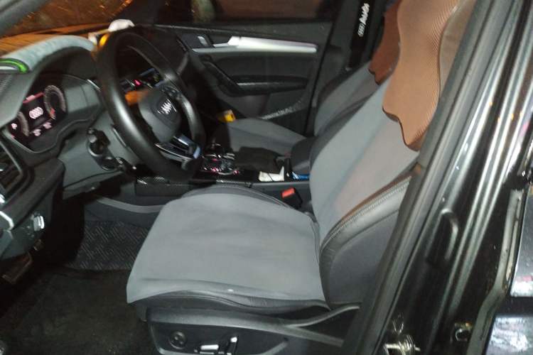 Used Audi Q5L Sportback 2024 40 TFSI Fashion Version
