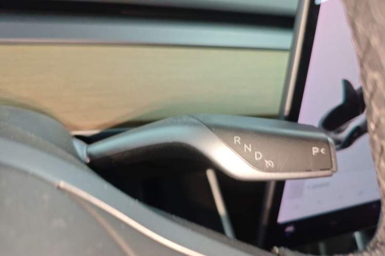 Used Tesla Model 3 2019 Standard Range Rear-Drive Upgraded Version
