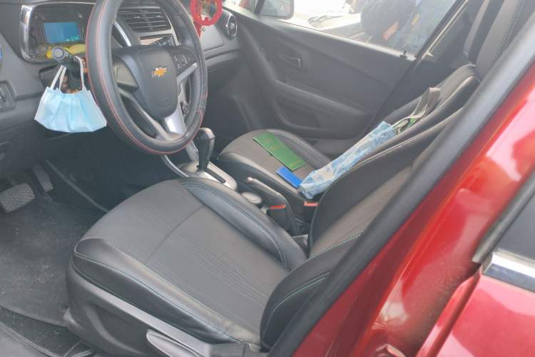 Used Chevrolet Trax 2014 1.4T Automatic Two-Wheel Drive Luxury Model Left Front Seat