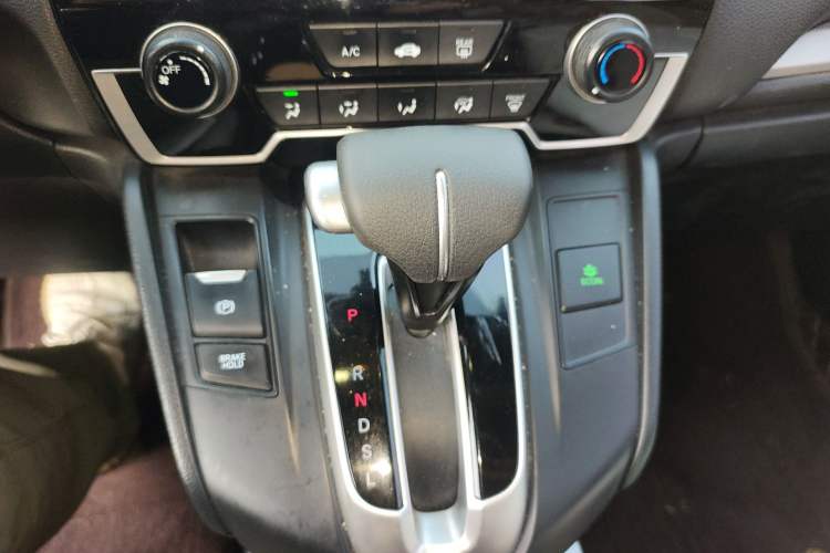 Used Honda CR-V 2019 Brilliant Edition 240TURBO CVT 2WD Comfort Version China VI Emission Standard Gear Lever