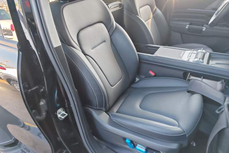 Used Tank 300 New Energy 2025 Hi4-T