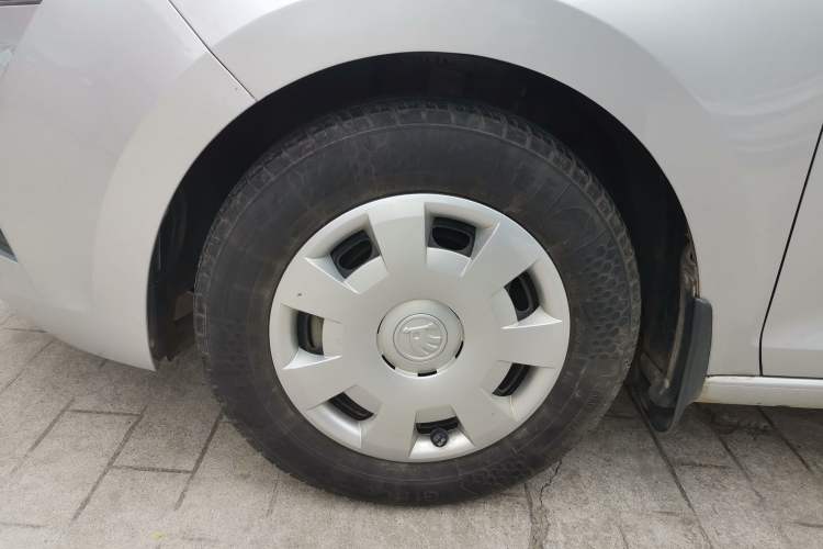 Used Skoda Rapid 2018 1.6L Manual Standard Edition Exterior 7