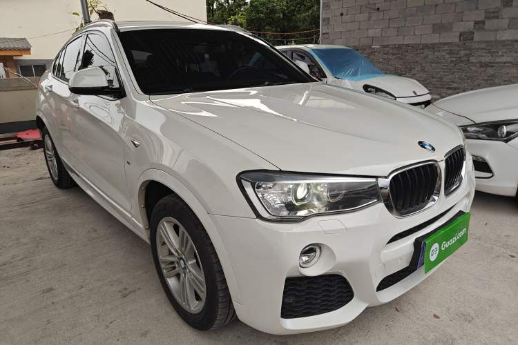 Used BMW X4 2016 xDrive20i M Sport Edition Front Right 45 Deg