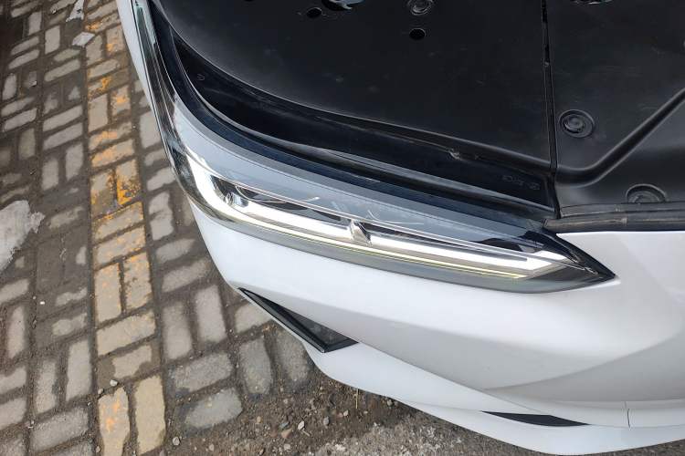 Used GAC Group Toyota iA5 2019 Luxury Edition Right Front Headlight