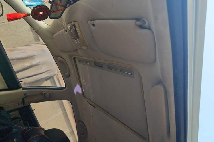 Used Brilliance H330 2013 1.5L Automatic Luxury Model
