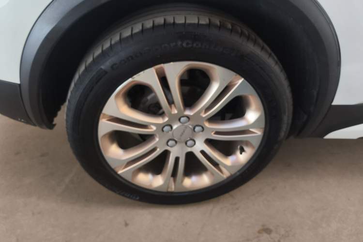 Used Lynk & Co 01 2019 2.0T Two-Wheel-Drive Pro Version China VI Standard
