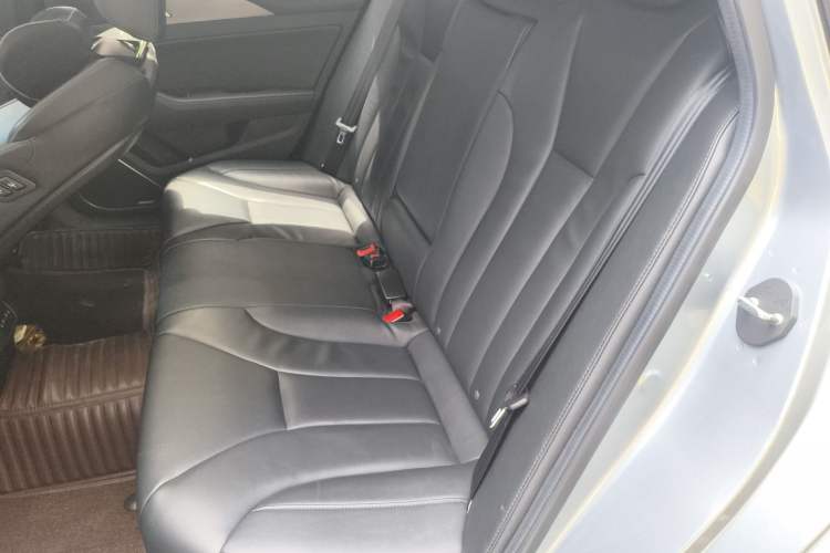 Used Hongqi H5 2020 1.8T Automatic Smart Connect Flagship Edition