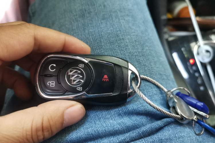 Used Buick Encore 2018 18T Automatic Two-Wheel Drive Urban Elite Model
