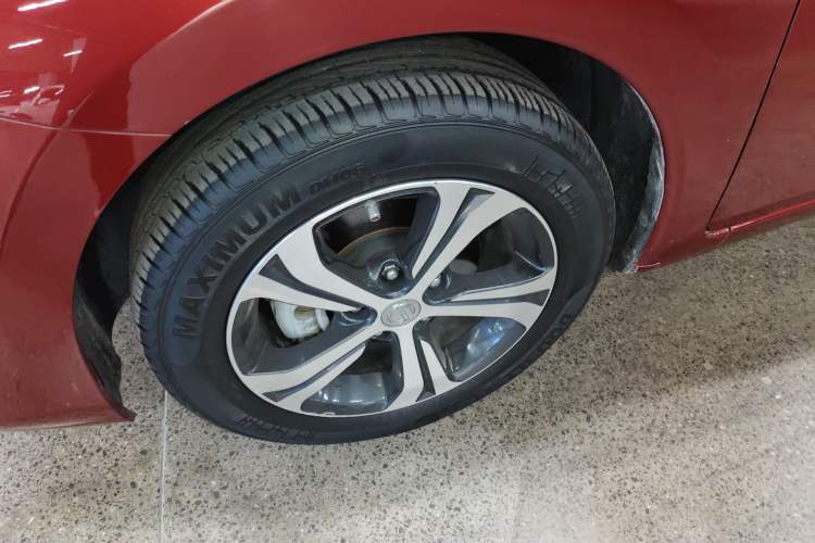 Used Nissan Tiida 2016 1.6L CVT Smart Drive Edition Exterior 4