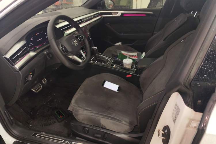 Used Volkswagen FAW-Volkswagen CC 2023 380TSI Striking Edition Left Front Seat