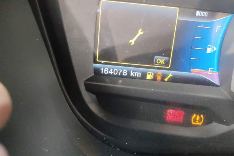 Used Ford Explorer 2013 3.5L Deluxe Model
