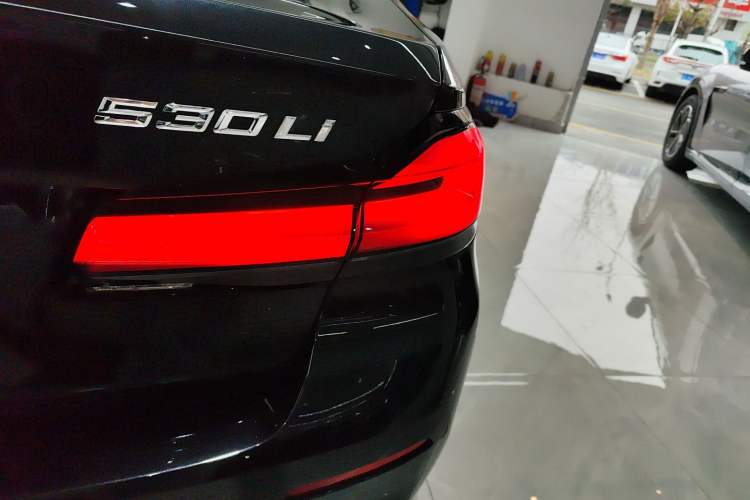 Used BMW 5 Series 2022 Updated 530Li Luxury Edition Premium Package