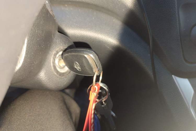 Used CHANGAN KAICHENG Ruixing S50 2017 1.5L Manual Comfort Model China V Standard
