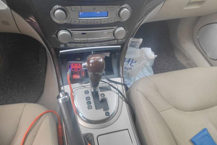 Used Mitsubishi Galant  Gear Lever