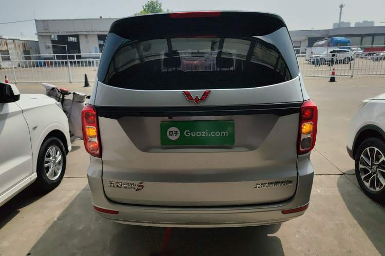 Used Wuling Hongguang 2021 1.5L S Standard Version LAR