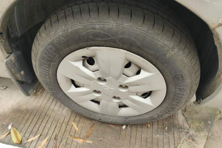 Used CHANGAN KAICHENG Ounuo S 2014 1.3L Happiness Model Right Front Wheel Hub