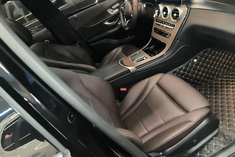 Used Mercedes-Benz GLC 2022 GLC 300 L 4MATIC Dynamic Model