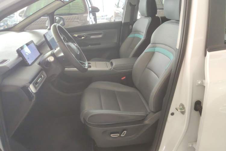 Used AION Y 2024 Younger Star Edition