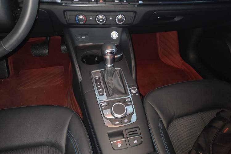 Used Audi A3 2019 Limousine 35 TFSI Fashion Edition China VI Emission Standard