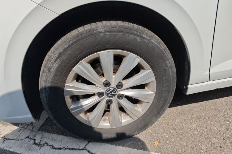 Used Volkswagen Lavida 2023 New Sharp 1.5L Automatic Excellent New Edition Left Front Wheel Hub