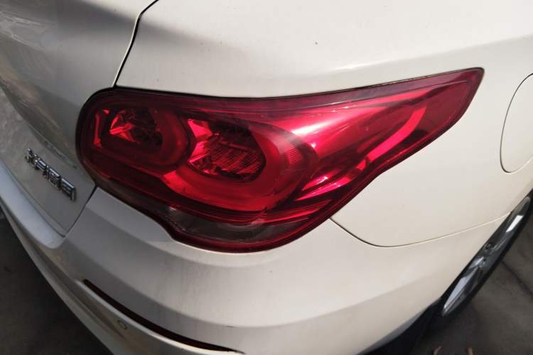 Used Chevrolet Cavalier 2019 320 Manual Xinyue Edition Right Rear Taillight