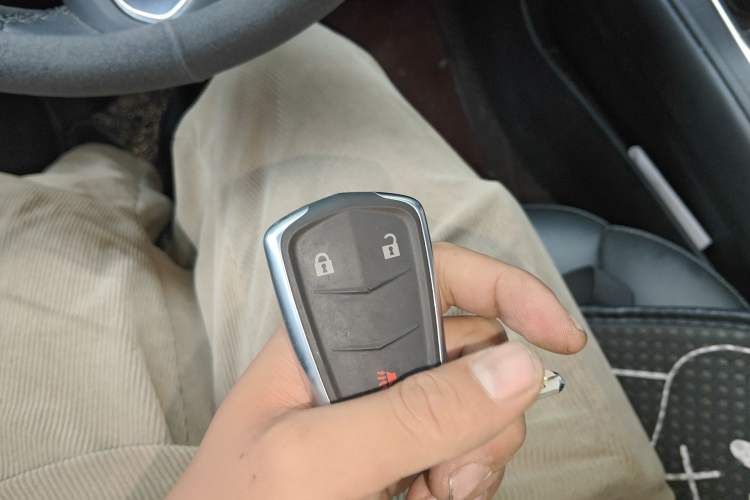 Used Cadillac XT4 2022 28T Two-Wheel Drive Fashion Edition Vehicle Key