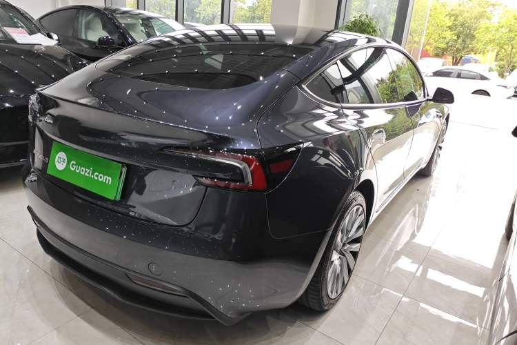 Used Tesla Model 3 2025 Rear-Wheel-Drive Version Rear Right 45 Deg