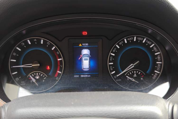 Used Haval H2 2017 Red-Label 1.5T Manual Two-Wheel-Drive Elite Model