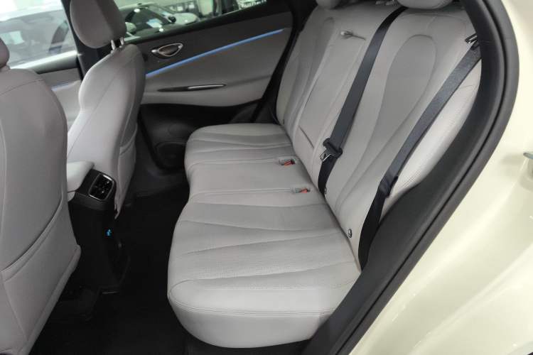 Used BYD Sealion 06 New Energy 2025 Model EV 605 Navigation Plus Edition
