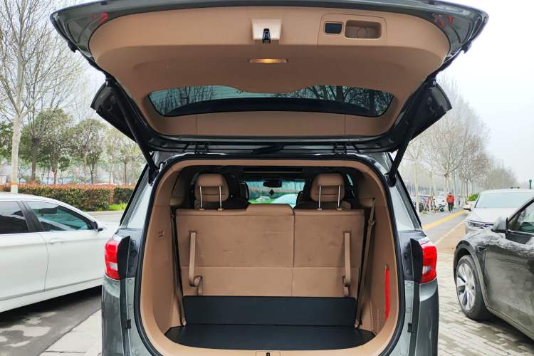 Used Buick GL8 2017 ES 28T Flagship Model China V Standard