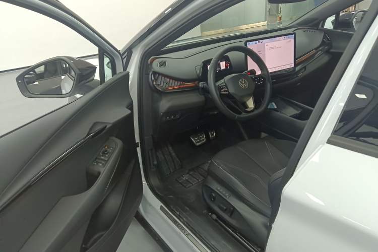 Used Volkswagen ID.UNYX 2024 Pro Long-Range Version Driver Seat
