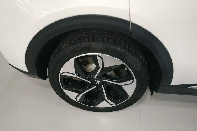 Used ARCFOX Alpha T 2023 688E+ Forest Edition 160kW
