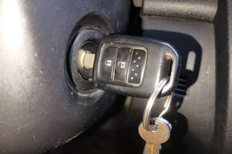 Used Honda Fit 2016 1.5L LXS CVT Comfort Sunroof Version
