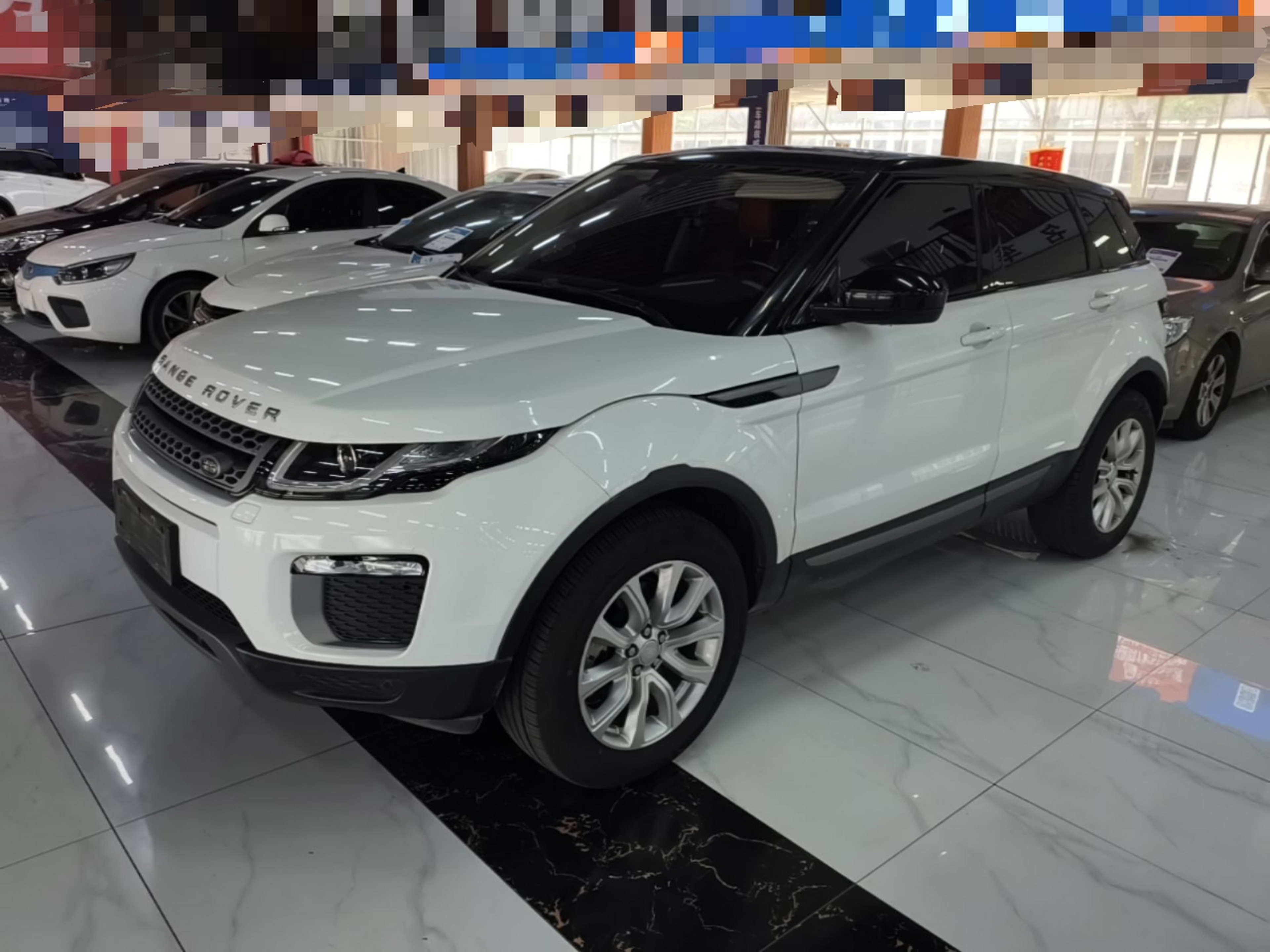 Sous le capot