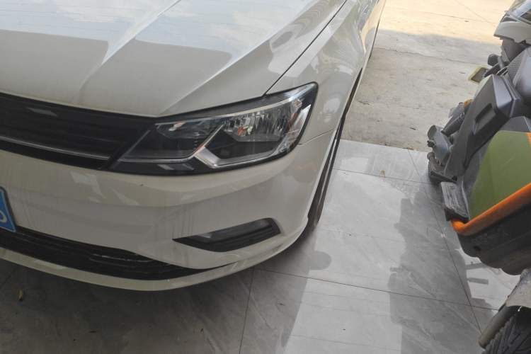 Used Volkswagen Lamando 2015 230TSI DSG Fashion Edition