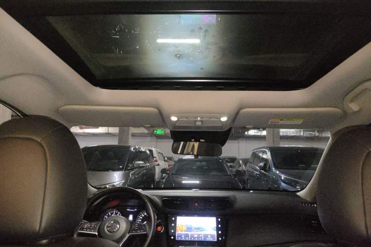 Used Nissan X-Trail 2022 2.0L Two-Wheel Drive Smart Connect & Comfort Edition