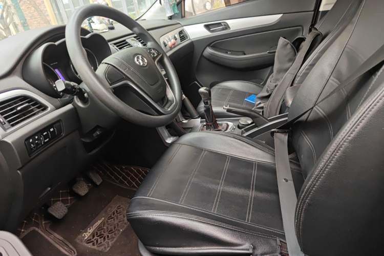 Used BAIC Senova X55 2016 1.5T manual comfort version
